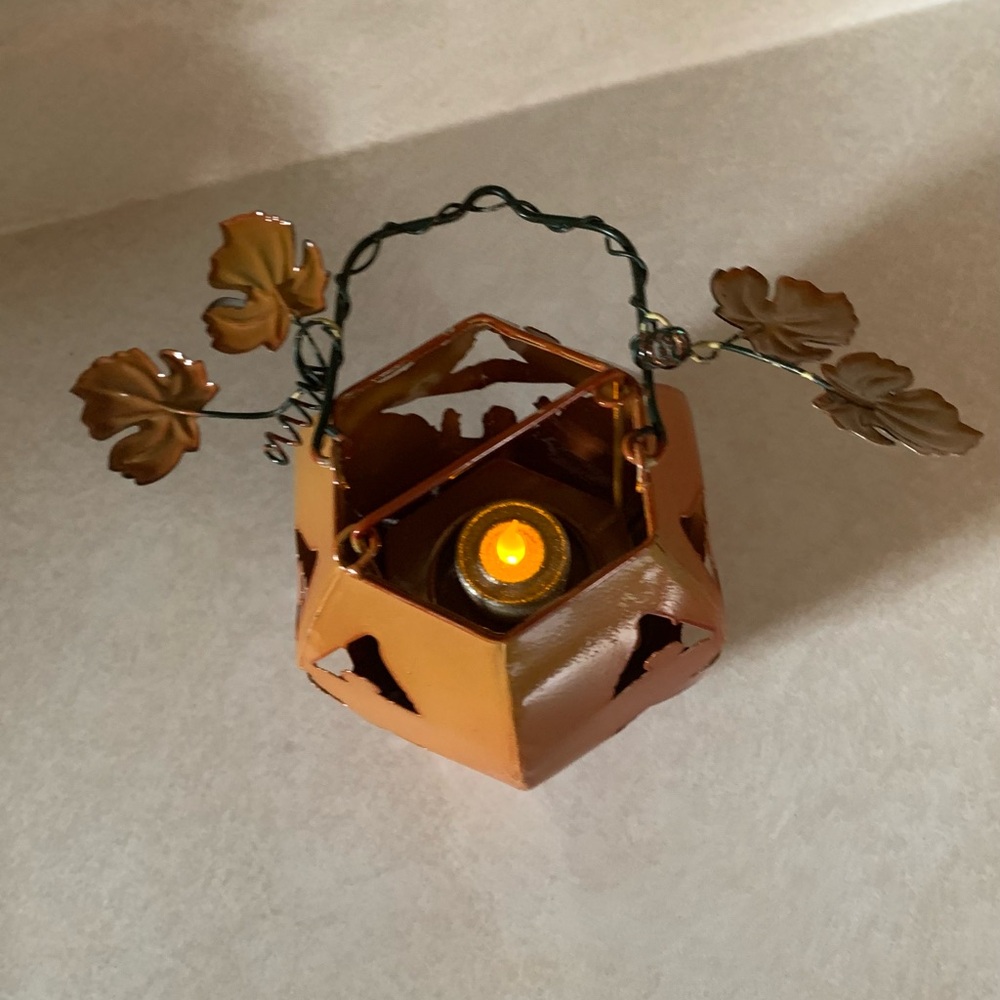 Pumpkin Tea Light Lantern - Picture 3 of 3